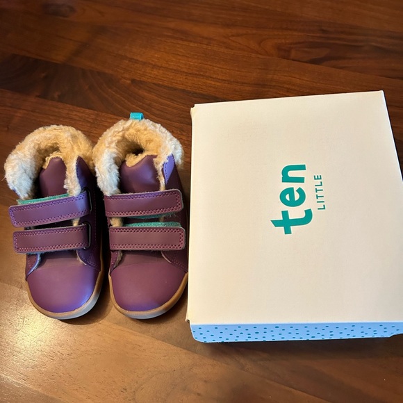 Ten Little Furry High Top Boots, Purples, Size 9 - Picture 4 of 5